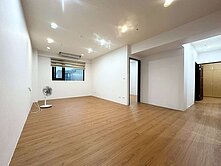 鄰近後桃園車站-「擎天匯」大露台三房車-交通便利