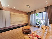 西區勤美商圈3百萬精裝雙主臥雙平車｜室內33.6坪