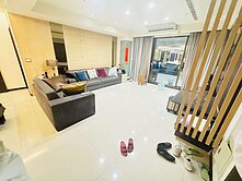 藝文大觀樓中樓~稀有景觀~四房雙車