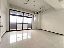 頭份艾菲爾｜園區通勤首選・四房＋平車