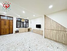 鶯桃路1-4樓寧靜巷美透天