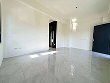 專任｜權安豐禾｜3車電梯別墅｜大地坪