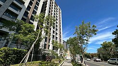 青埔A18櫻花緻 次頂高樓層 水岸景觀三房車