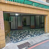 東區長榮路美透天