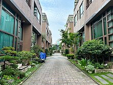 北屯十期22年屋｜出價就談｜公園旁挑高大面寬別墅