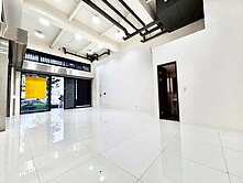 水湳大面寬挑高角間店面