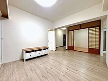 🌟信實逸瑄🌟白金漢宮#秒殺西屯逢甲震後2+1房