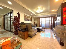 中日西武大有路商圈景觀電梯3房車/近明星學區