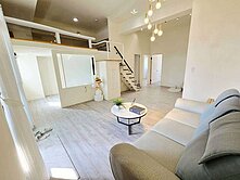 🌟黃寶寶推薦🌟台中西區優美三房｜附平面車位