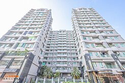 巨蛋商圈｜都市麗晶｜高樓層三房車位