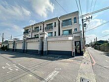 面寬六米雙車雙套房優質透天＃一樓孝親房