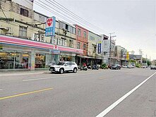 新屋低總價全新整理透天+車位