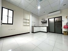 😎住商韋丞|永康靜巷角窗透天