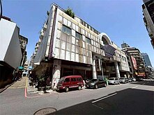 台中市中區居仁國中精裝低價兩房