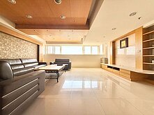 ✅中醫商圈大衛道正樓中樓/高樓層大四房雙車位✅