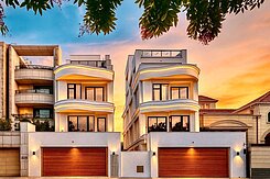 我是承辦(獨棟白派)電梯別墅/面公園/三車位