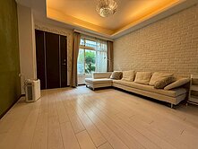 一中商圈❤️輕屋齡花園別墅❤️雙十流域❤️大毅建設