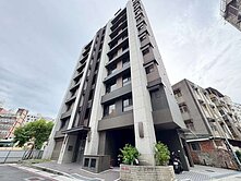 群義房屋🌺仁愛公園全新高樓三房車