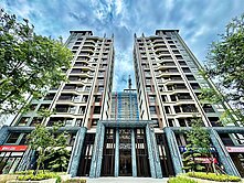 青埔A18高鐵青埔國小鴻築馥麗2+1房車