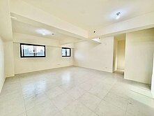 群義房屋🌺尼斯公爵電梯全新屋+坡平車