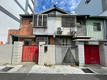 水湳老宅改建聖品✨✨地點超讚💕大面寬6.7米