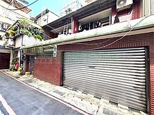 大搶手👍獨賣❗永安市場捷運收租透天厝~土地40坪