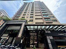 巨蛋頂級商圈美麗PARTY II三房平車