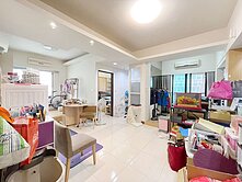 亞灣漢神百貨商圈2房+車位