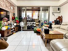 來電賞屋🌈內壢車站.內壢國中.內壢交流道美三房車