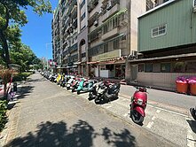 【群勝團隊】中港金龍中華金店面