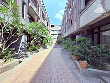 竹中在欉紅社區富貴街透天別墅竹科工研院