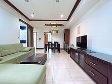 鄰近漢神巨蛋❤️陽台進出三房附機上車位，採光佳