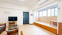 讚哦💎好美4房/大休旅車位/主附30坪/大買家旁