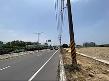 燕巢區｜都市計畫內｜鳳旗路旁漂亮農地