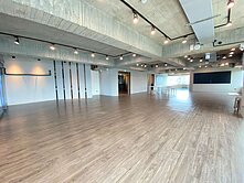 專任~巨城辦公室~高樓層景觀戶~雙平車~可立案