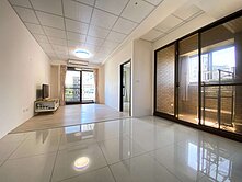 自由大道/三面採光零走道2+1房平車高樓層景觀戶