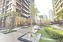 住在光裡💛涓建築☀️朝南景觀三房