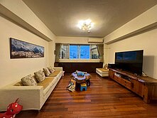 經國路水岸公園景觀超值超大四房附車位華廈