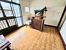 近楠梓交流道｜楠梓國中｜家樂福｜低總價車庫透天