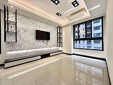 十期佳福青樂百萬裝潢三房休旅車