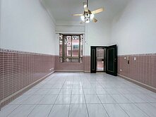 親友專簽-中山樹孝商圈 大面寬車庫別墅