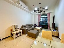 次頂樓、綠意生活、煌頂邊間挑高、全室開窗兩房車