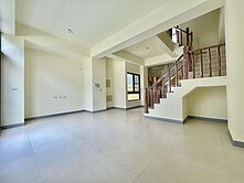 ➰嶺東忠勇商圏➰邊間全新未住雙車別墅➰