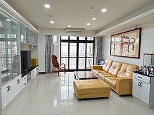 小換大首選_清大商圈_華夏金城_四房平車