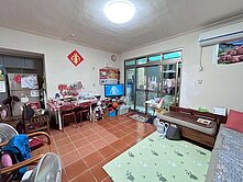  秀朗橋三樓邊間美寓