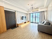 左營高鐵｜溫馨三房車位｜串本風尚