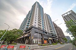 華雄交響樂高樓景觀三房平車