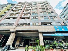 中清水湳捷運宅|次頂樓三房機上休旅車位