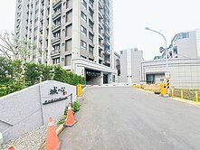 大清誠心三房車