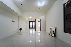 棋琴25重奏｜雙衛浴開窗｜景觀明亮2房平車